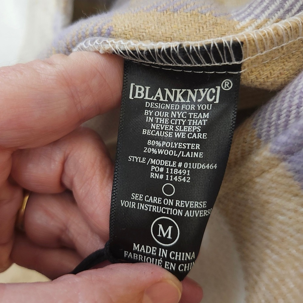 [BLANKNYC] Plaid‎ Trail Blazer Shacket Button Front Cream Beige Purple Medium - Picture 8 of 10
